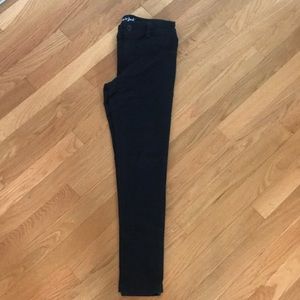 Black legging/pants